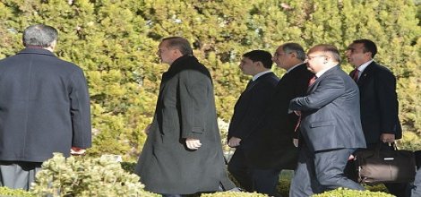 Kabinede revizyona gidiliyor