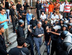 Mısır'da 84 Kişi Serbest Bırakıldı