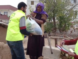 YAR DER mağdur aileleri sevindirdi