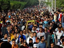 Sabah 7 Hareketi`nden Ceza Alan Kız Öğrencilere Destek