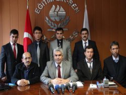 "Ne mazlumun kimliğini sorarız, ne de zalimin"