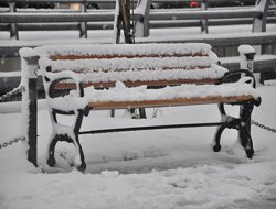 İstanbul gelinliğini giydi