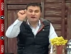 Karadenizli sunucu bu kez Hakan Şükür'e yüklendi