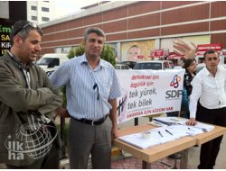 Yeni Anayasa İçin 5 Bin İmza