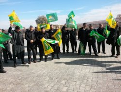 "Çalmadık kapı, girilmedik ev bırakmayacağız"