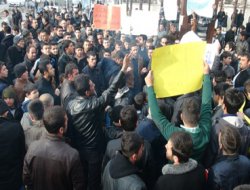 Cizre'de vatandaşlar DEDAŞ'ı ikinci defa bastı