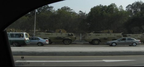 Ezher kuşatma altında Ezher kuşatma altında