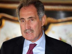 Ertuğrul Günay istifa etti