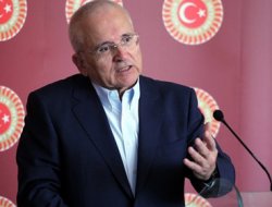 Haluk Özdalga da istifa etti