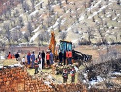 Dargeçit`te faili meçhul kazısı