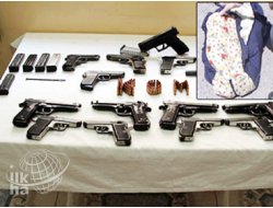 Bebek Kundağından Cephanelik Çıktı