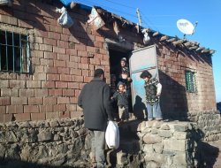 Diyarbakır Fab-Der 20 aileye yardımda bulundu