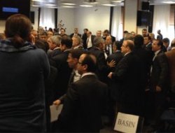 Komisyona YARSAV sızması kavga çıkardı!