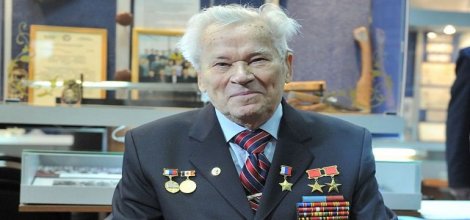 Kalaşnikof'un mucidi kilise de günah çıkarmış