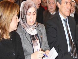 HAK-PAR'dan Büyükşehire ilk başörtülü aday