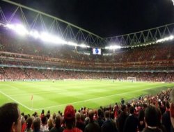 Kur'an-ı Kerim'i yırtan taraftar tutuklandı