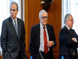 İran da Cenevre'ye davet edildi