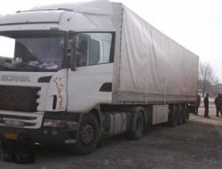 Adana`daki 3 TIR`dam MİT elemanları çıktı