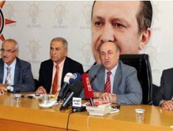 AK Parti'de toplu istifa depremi