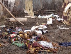 Evi yanan vatandaş yardım bekliyor