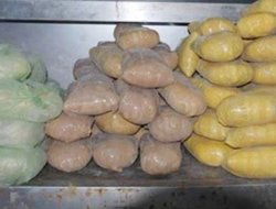 Diyarbakır'da 1 ton esrar ele geçirildi