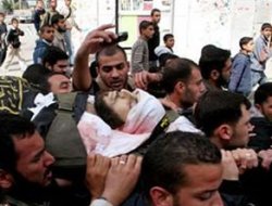 İsrail Askerleri 1 Filistinliyi Daha Katletti