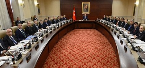 Cumhurbaşkanı Erdoğan ayda bir kez Bakanlar Kurulu'nu toplayacak