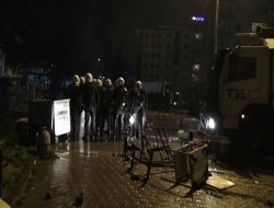 Büyükçekmece Adliyesi önünde arbede