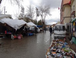 Esnaf iki ayda bir, çocuk maaşı pazarı kuruyor