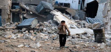 Esed güçlerinin saldırılarında 100 ölü