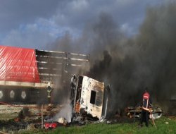 Mardin'de feci kaza: 3 ölü (Yenilendi)