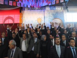 AK Parti Van Adaylarını Tanıttı