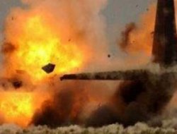 Cezayir'de uçak düştü: 103 ölü