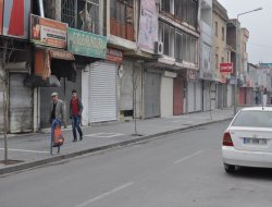 Batman'da Göstericilerle Polis Çatıştı