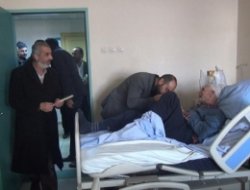 HÜDA PAR'lılar Hastaları Ziyaret Etti