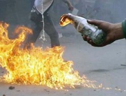 HÜDA PAR Dicle İlçe Başkanının işyerine ses bombası atıldı