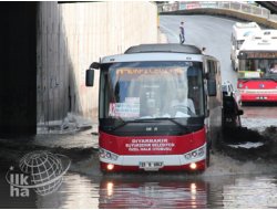 Sağanak Yağış Diyarbakır'da Hayatı Olumsuz Etkiledi