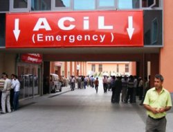 Batman'da polis aracı bir kişiyi yaraladı