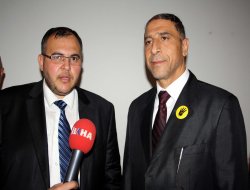 "Mursi aslanlar gibi direnmeye devam ediyor"