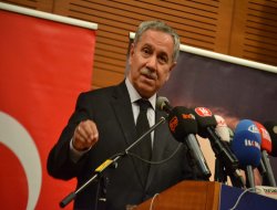 Arınç: "Dershaneler üzerinden tehdit edildik"