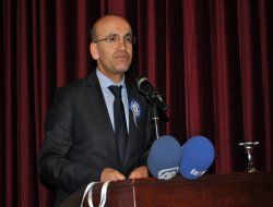 Bakan Şimşek: "Türkiye'de vergi yükü yüksek değil"