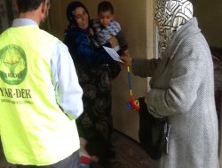 Yar Der'den fakir ailelere nakdi yardım