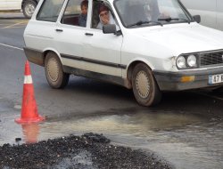 Mardin'de su borusu patladı