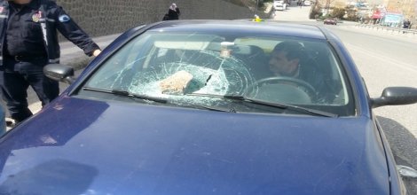 Korkak fareler HÜDA PAR'lı aileye saldırdı