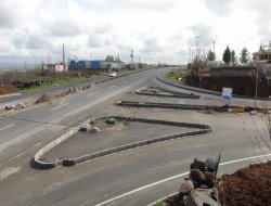 Kamışlı Bulvarı'nda kavşak yapımına başlandı