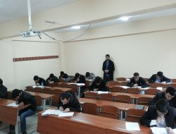 Üniversite öğrencilerinden meal sınavı