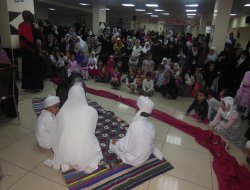 "Bir kadın ancak Hz. Fatıma'yı tanıdıkça özgürleşir."