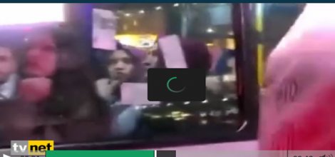 CHP mitinginde başörtülülere saldırı