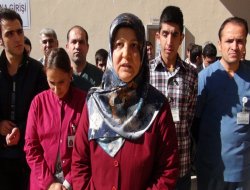 İşten çıkarılan işçiler basın açıklaması yaptı