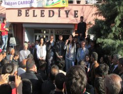 Kozluk'ta BDP'lilerden hile protestosu!